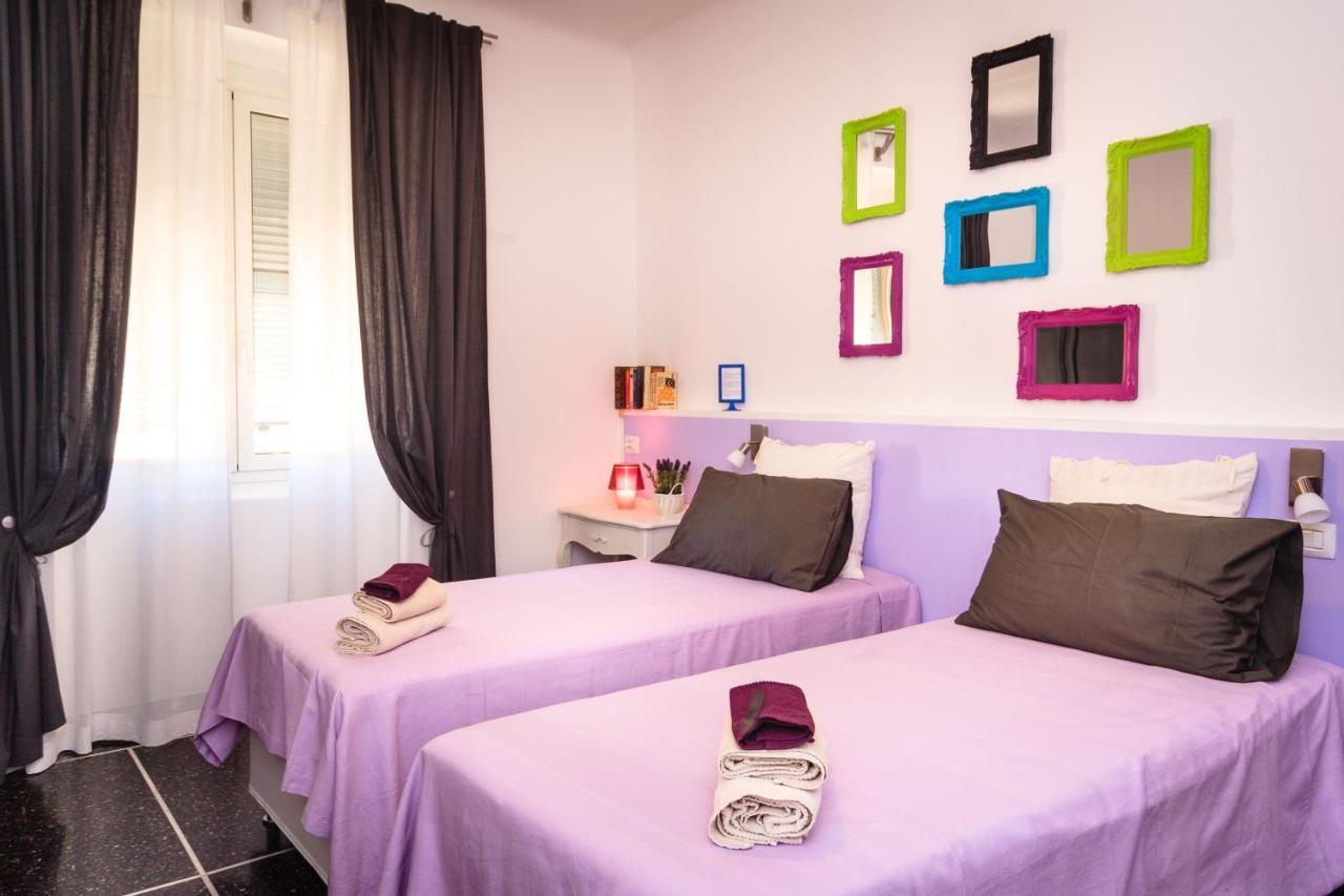 Girovagando B&B Genoa Bagian luar foto